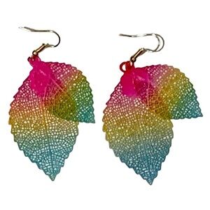 Rainbow Leaf Hollow Filagree Dangle Earrings Pierced with Velvet Gift Pouch